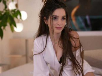 DorisCream webcam model stream image