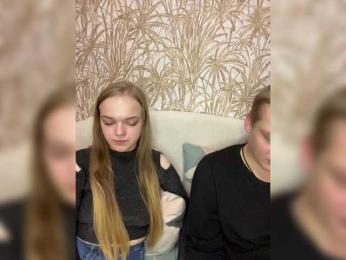 sweet1squirt webcam model stream image