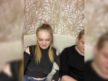 sweet1squirt webcam model stream image