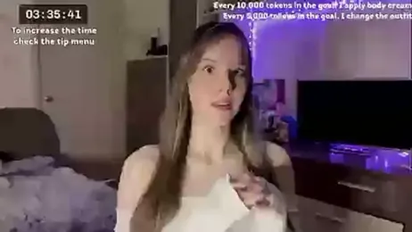 RinaRight webcam model stream image