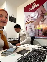 Emily-7_ webcam model stream image