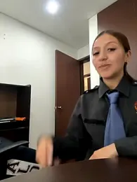 Emily-7_ webcam model stream image