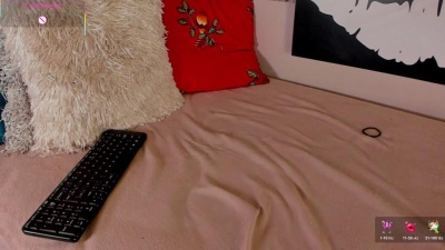 Kloe_s webcam model stream image