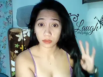 LOVENAYRA1 webcam model stream image