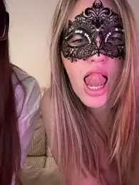 Megan_off webcam model stream image