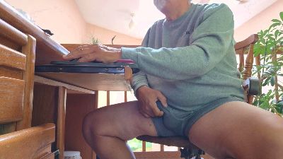 davep043 webcam model stream image