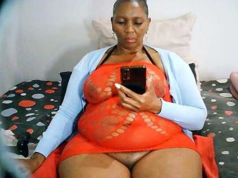 CreamyBum webcam model stream image