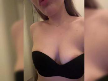 BlackGirl-1 webcam model stream image