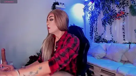 karol_elegance_ webcam model stream image