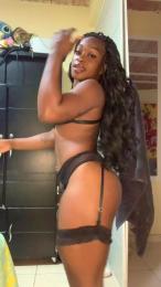 Cami_culona webcam model stream image