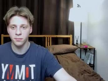 blossomandbee webcam model stream image