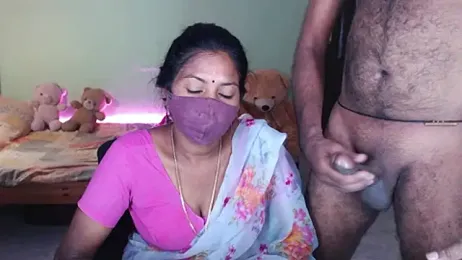 HotGulabi webcam model stream image