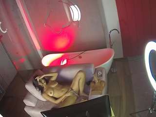 voyeurcam-casa-salsa-bathroom-5 webcam model stream image