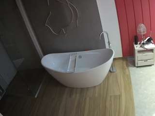 voyeurcam-casa-salsa-bathroom-5 webcam model stream image