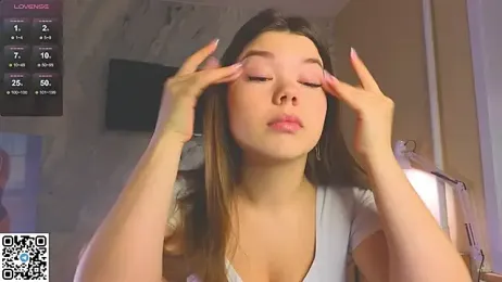 miss_bubbles_ webcam model stream image