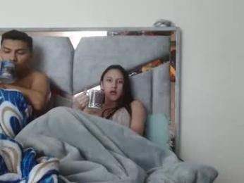 alexvsluisa webcam model stream image