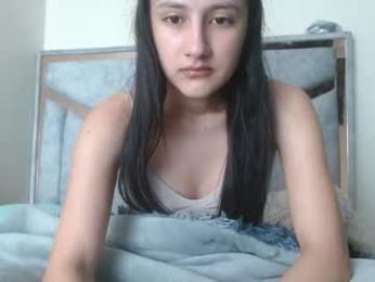 alexvsluisa webcam model stream image