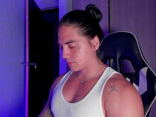 Ronnie Allen webcam flirt4free model stream image
