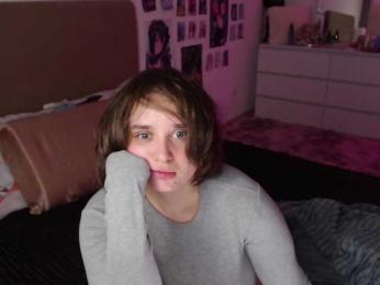 peDoVo4ka228 webcam model stream image