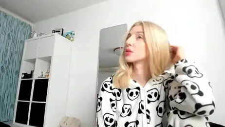 KenzieDawton webcam model stream image