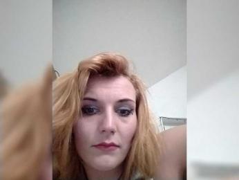 ICYEMA webcam model stream image