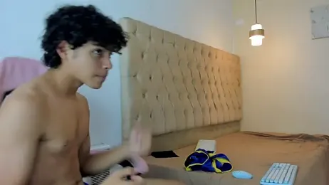 Boy_king28 webcam model stream image