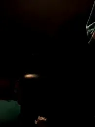 GoldenPussy1329 webcam model stream image