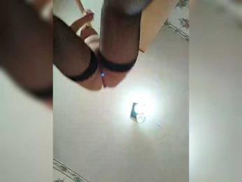 Alisa-33 webcam bongacams model stream image