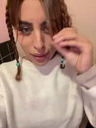 Katee_Jones webcam model stream image