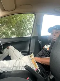 Dickey-B-RSA webcam model stream image