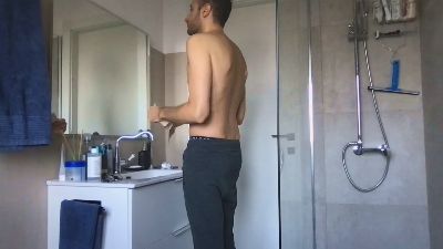 LukaShyGuy webcam model stream image