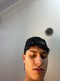 Lander_Cruz webcam model stream image