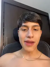 Lander_Cruz webcam model stream image