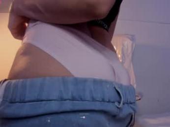 lauren_fit webcam model stream image