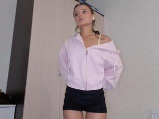 Madelaine Scudieri webcam model stream image