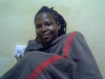 camilla-sweet webcam bongacams model stream image