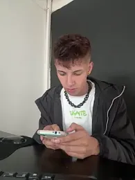 YEICK-17 webcam model stream image