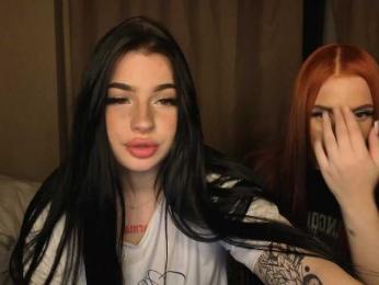 LisaAndDenis webcam model stream image