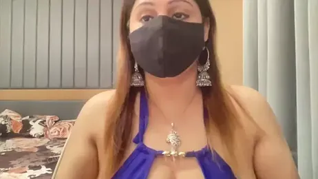 sassypooja webcam stripchat model stream image