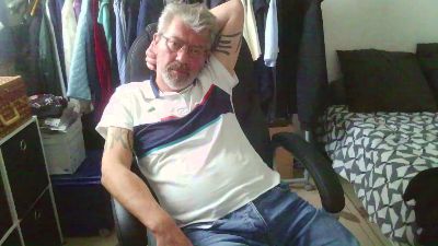 Kevinareux60 webcam model stream image