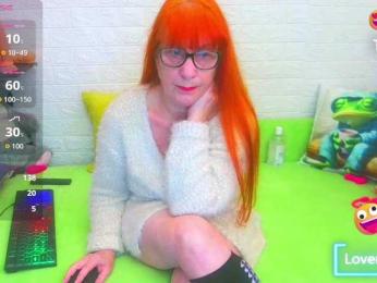 FoxyMature webcam model stream image