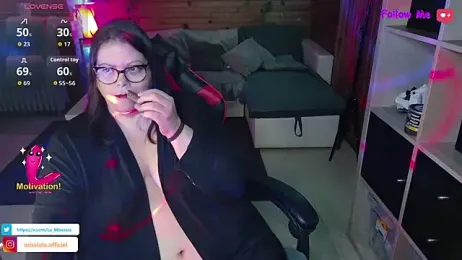 Lola-squirt webcam model stream image