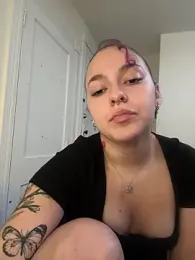 Mamachulita webcam model stream image