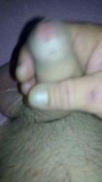 Aple82 webcam model stream image