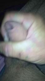 Aple82 webcam model stream image