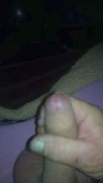 Aple82 webcam model stream image