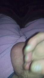 Aple82 webcam model stream image