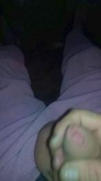 Aple82 webcam model stream image