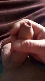 Aple82 webcam model stream image