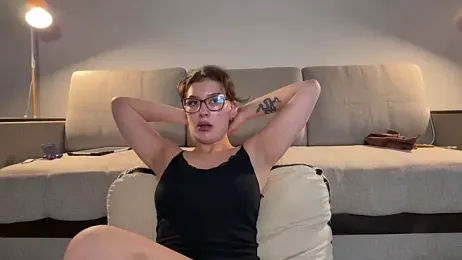 Love_plat1na webcam model stream image